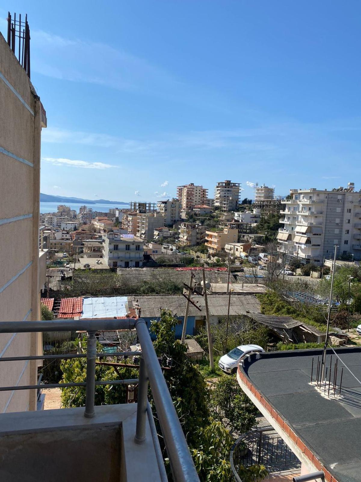 L.T. Noy'S Apartment Sarandë Eksteriør billede