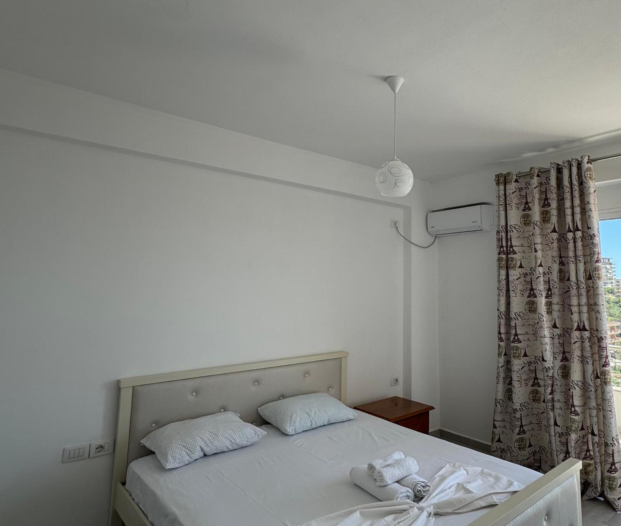 L.T. Noy'S Apartment Sarandë Eksteriør billede